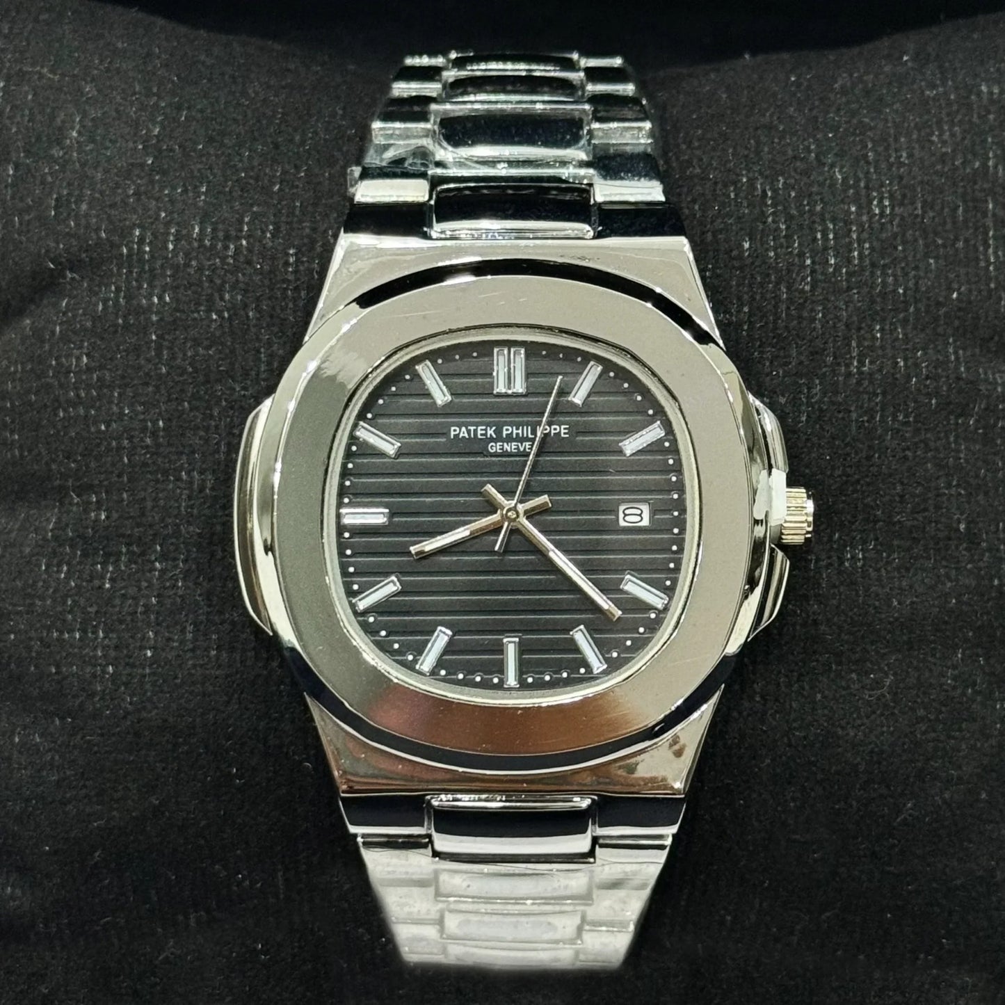 Patek Phillips Geneve-Silver Black