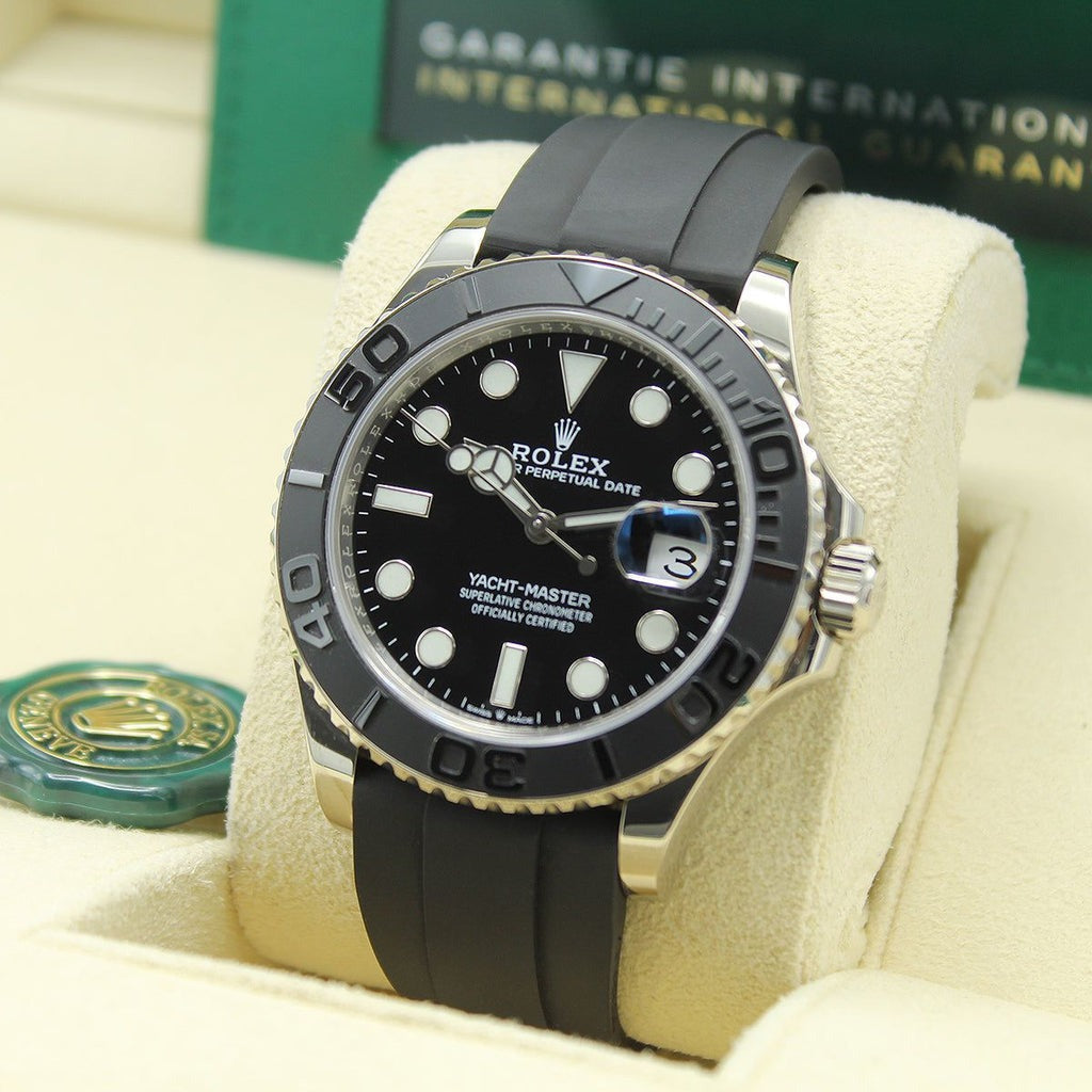 Rolex Submariner Silicon Strap – Black Dial.